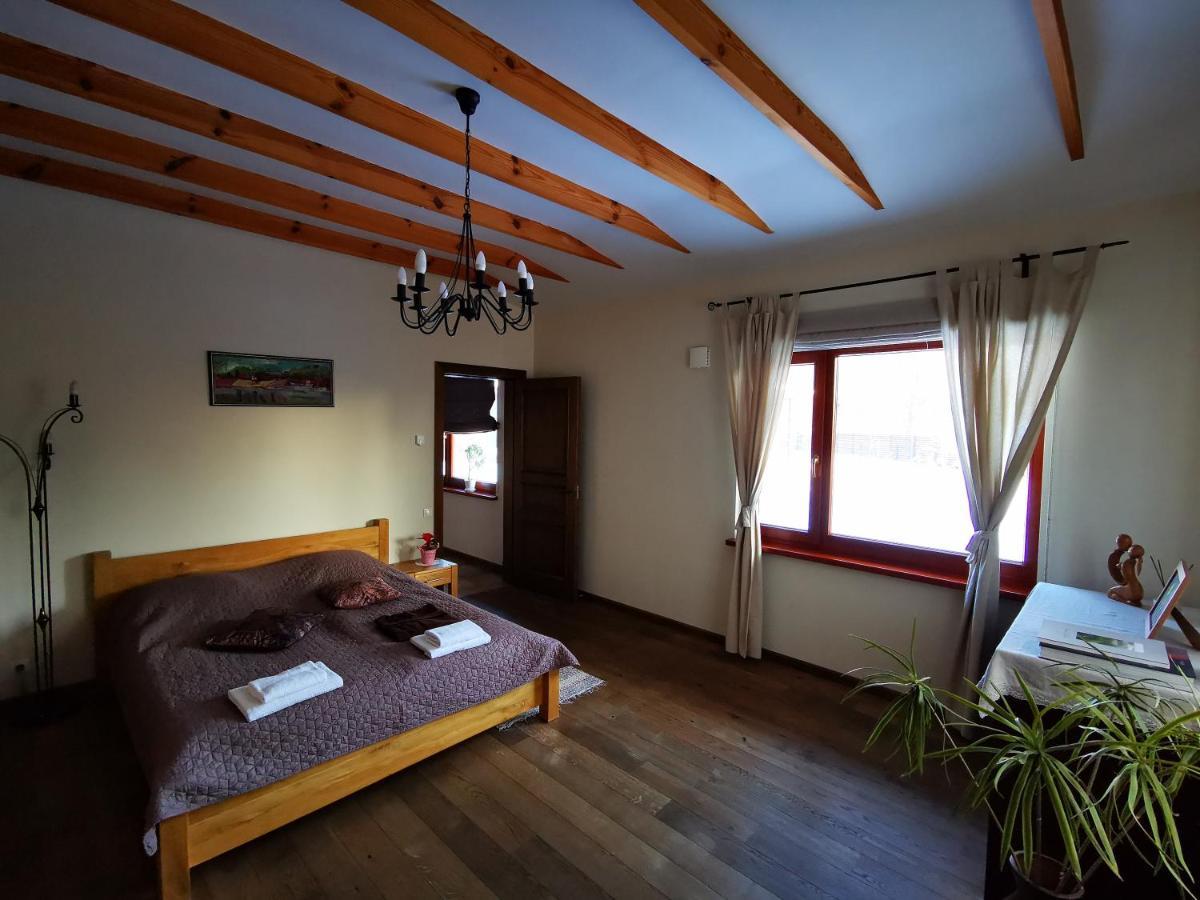 Jaunsturisi Villa Ādaži Exteriör bild